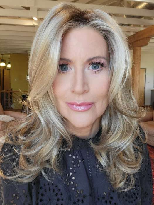 Gisele | Synthetic Lace Front Wig (Mono Top) - Musesware