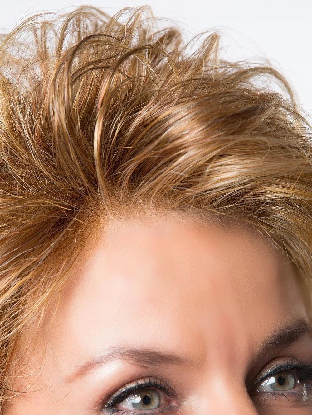 Platinum Confidence Wig by Toni Brattin | Lace Front Wig | CLOSEOUT - Musesware