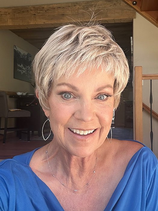 Straight Chic | Synthetic Lace Front Wig (Mono Crown) - Musesware