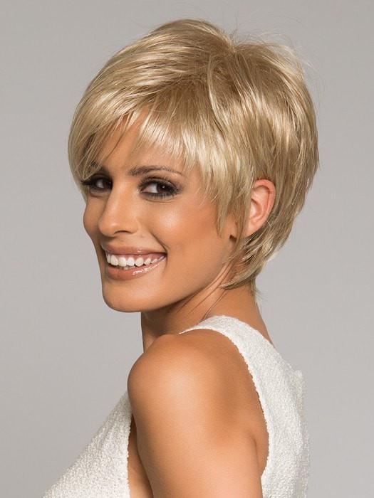 Cutting Edge by Raquel Welch | Short Lace Front Wig | CLEARANCE - Musesware