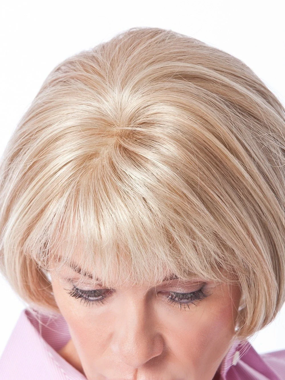 Platinum Premiere Wig | Synthetic Bob Wig | CLOSEOUT - Musesware