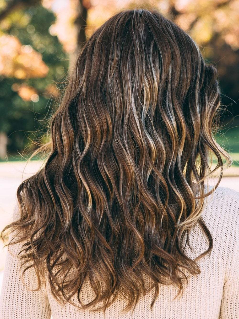 Sarah | Synthetic Lace Front Wig (Hand-Tied) - Musesware