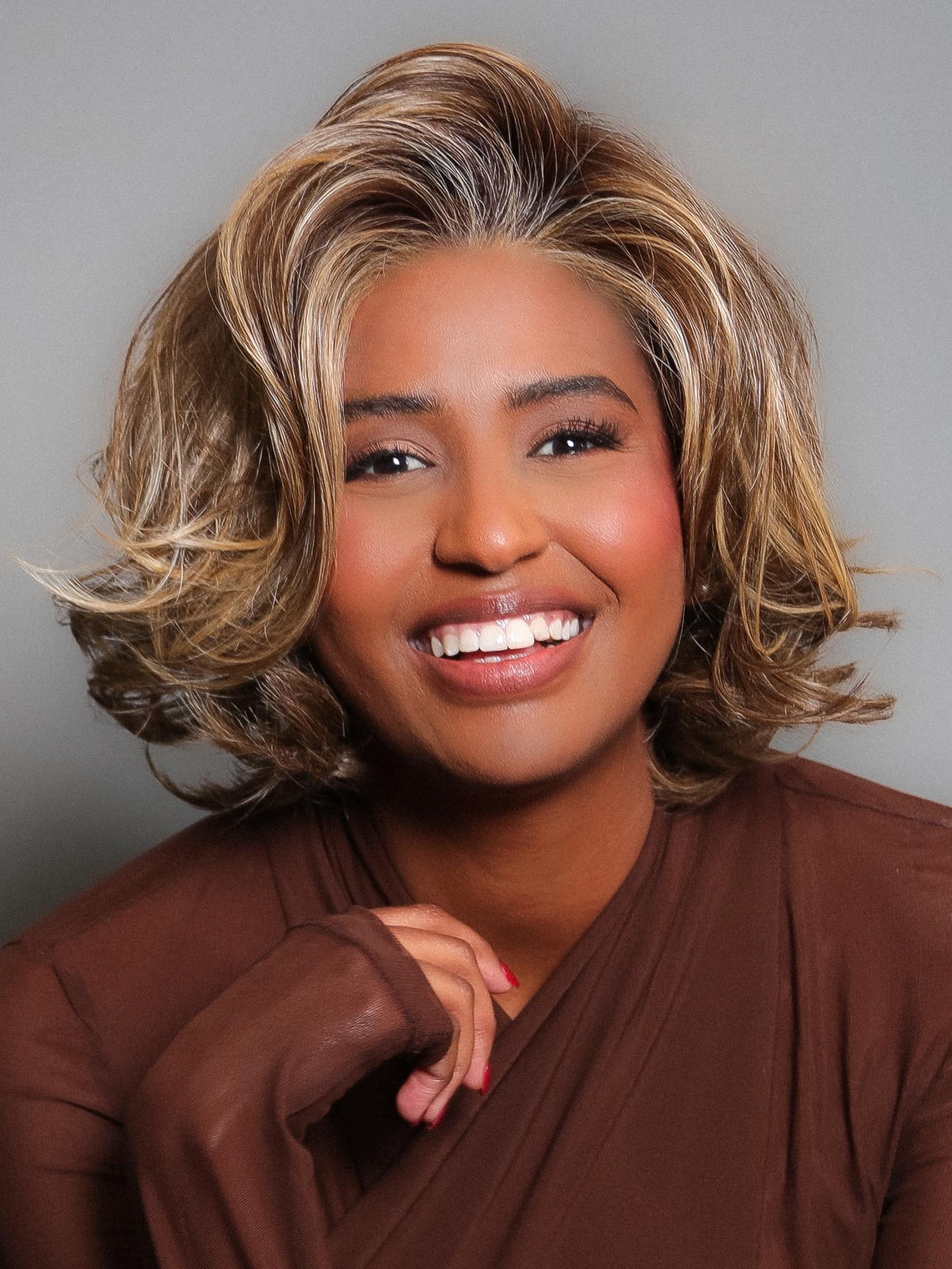 Crowd Pleaser Wig by Raquel Welch | Lace Front | Best Seller - Musesware