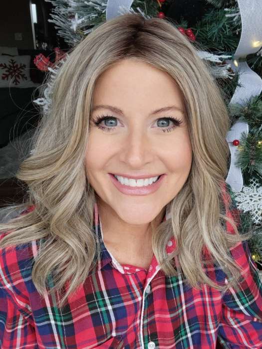 Miu V | Synthetic Lace Front Wig (Hand Tied) - Musesware