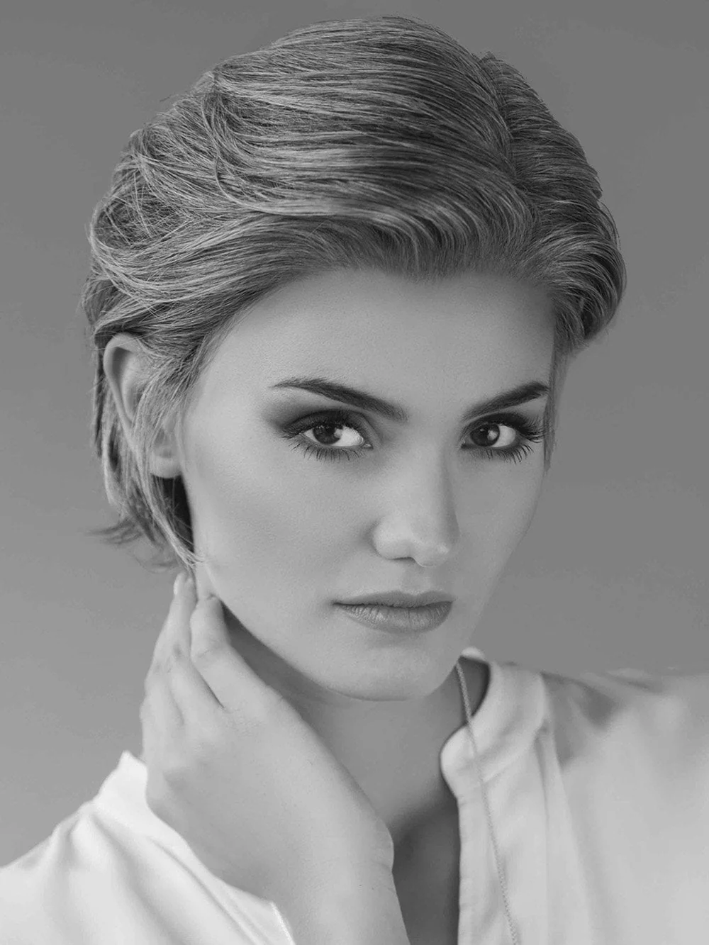 Rush by Ellen Wille | Human Hair Blend Wig | CLOSEOUT - Musesware