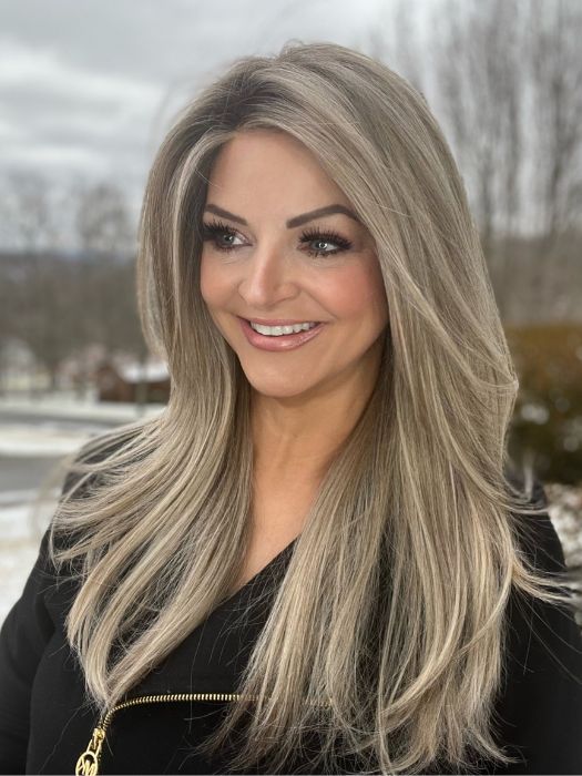 Mesmerized by Raquel Welch | HF Synthetic Lace Front Wig (Hand-Tied) - Musesware