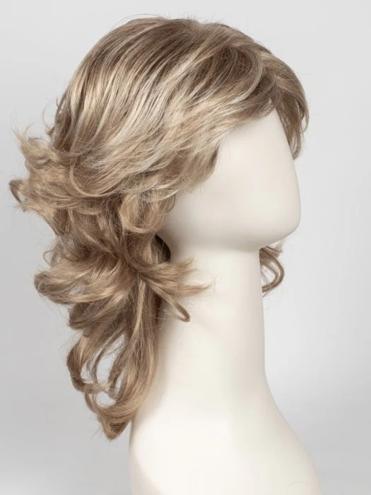 Tress by Raquel Welch | Synthetic Shag Wig - Musesware