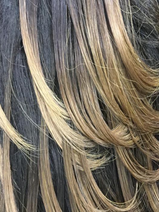 Denver by Motown Tress | Synthetic Wig | CLOSEOUT - Musesware