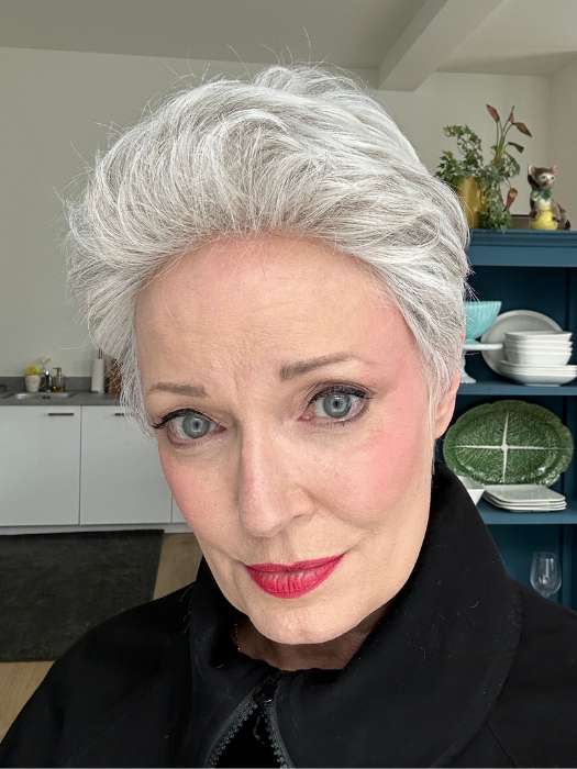 Straight Chic | Synthetic Lace Front Wig (Mono Crown) - Musesware