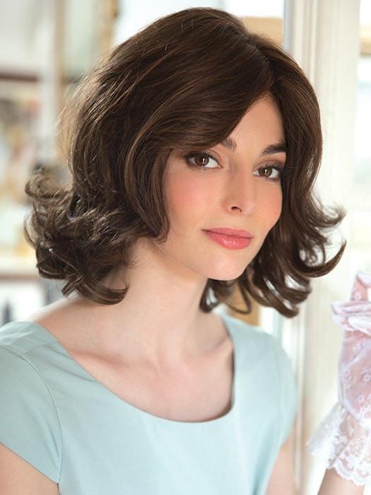 Alana XO by Amore Wigs | Wavy Synthetic Wig | CLOSEOUT - Musesware